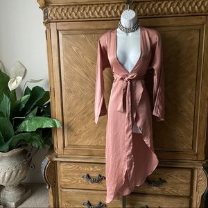 Missguided champagne wrap hilo  V-neck maxi dress